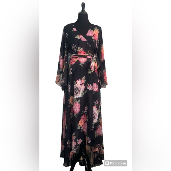 CITY CHIC Floral Print Wrap Dress Size  14 - Picture 1 of 8
